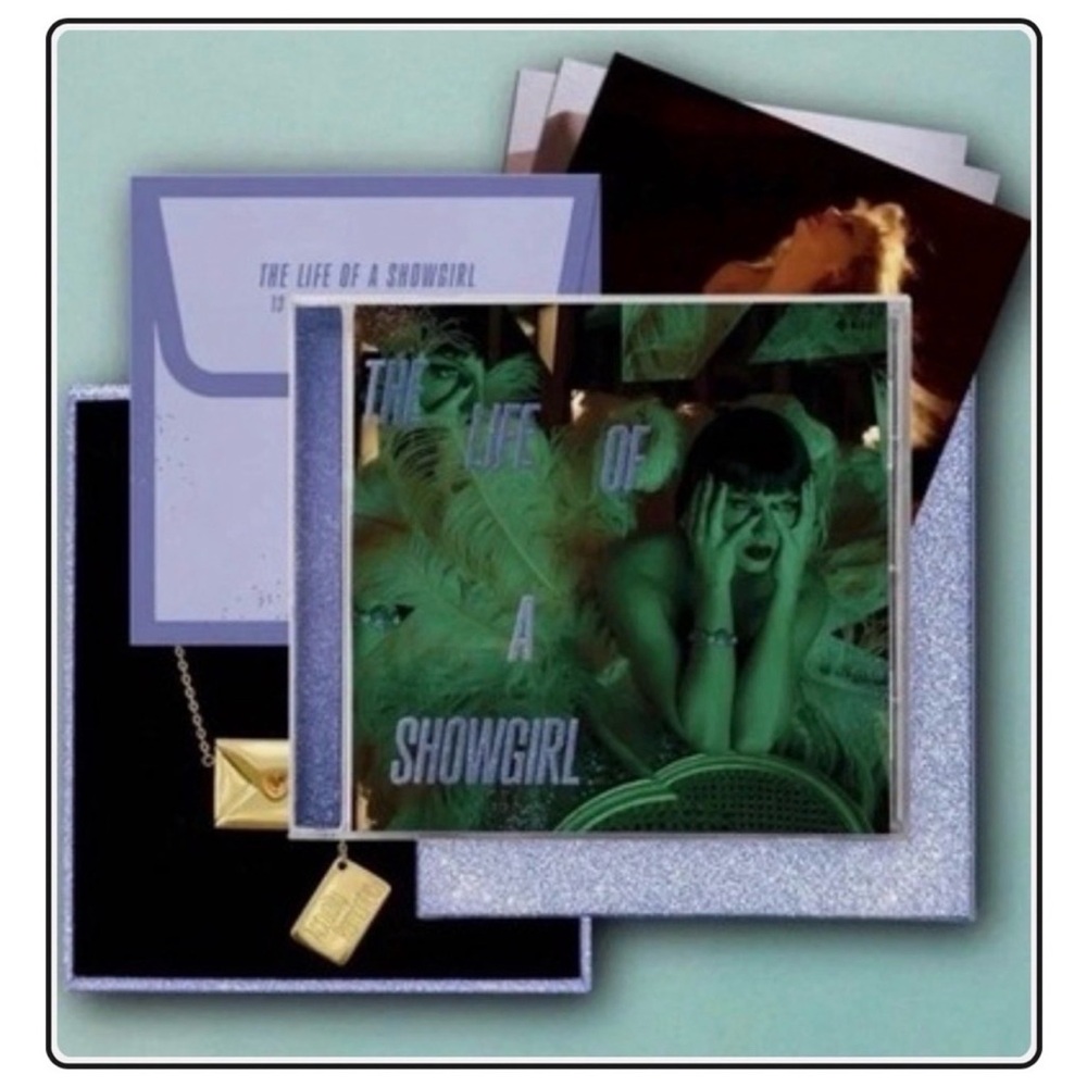 Taylor Swift The Life of A Showgirl- ITS RAPTUROUS CD